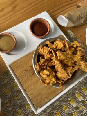 Pakoras   at India Curry House in La Fortuna