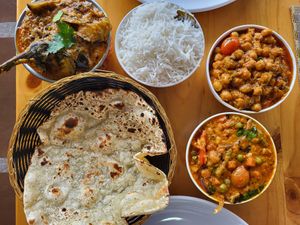  at India Curry House in La Fortuna