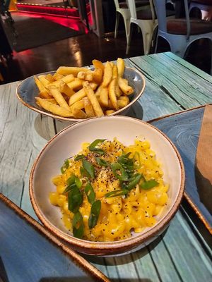 Mac n Cheese!! at Junk y Vegan in Helsinki