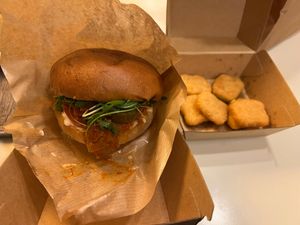 Seitan Worshipper with No Chix Nuggets at Junk y Vegan in Helsinki