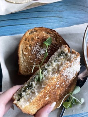 Inside of pesto grilled cheese  at Junk y Vegan in Helsinki