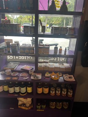 Honey Tinctures #Veganuary at Hani Honey Company in Stuart