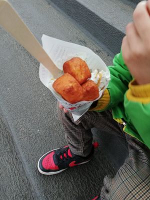 Vish & chips + Remoulade at Nordsee - Landungsbrücken in Hamburg