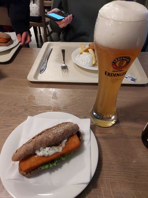 Vish Brötchen at Nordsee - Landungsbrücken in Hamburg