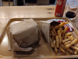  at Super Vegan in Barcelona