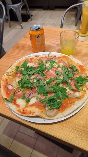 Went back for the pizza and it was great. at Super Vegan in Barcelona