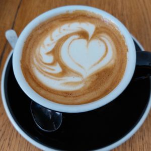 Hafer-Cappuccino at 7 shots coffee in Leipzig