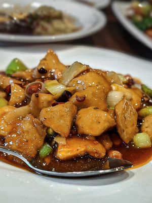 Gong bao chicken with peanuts at Tofu Vegan - Islington in North London