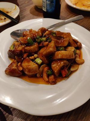 Gong bao at Tofu Vegan - Islington in North London
