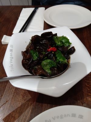 Mushroom starter at Tofu Vegan - Islington in North London