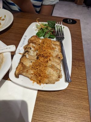 King oyster mushrooms with garlic breadcrumbs at Tofu Vegan - Islington in North London