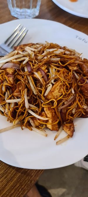 Noodles with tofu at Tofu Vegan - Islington in North London