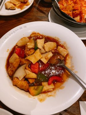 Tofu with oyster mushrooms and garlicc  at Tofu Vegan - Islington in North London