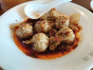 'Wontons in a house special sauce' (spicy 6 pieces, £7.90) at Tofu Vegan - Islington in North London