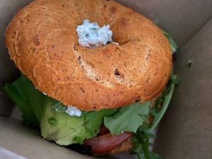 Tomato bagel with avocado at Bagels & Beans - Biltstraat in Utrecht