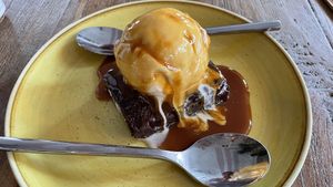 Brownie / Blondie  at Powerplant in North West London