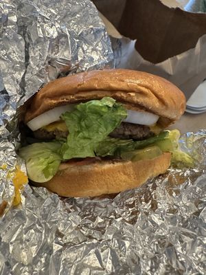 The Regular, no tomato, no Mayo #Veganuary at Wizard Burger in Albany