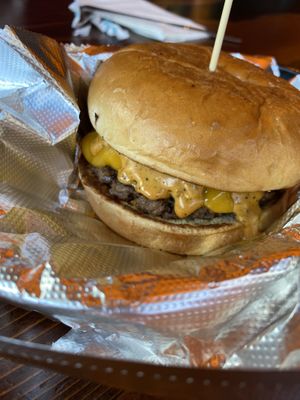 Burger with green chilis #Veganuary at Wizard Burger in Albany