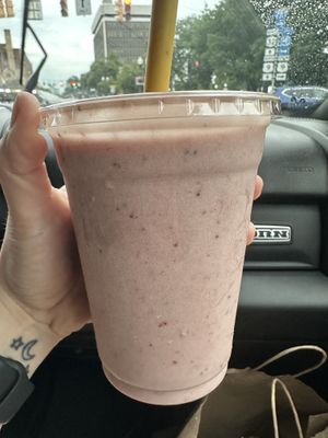 Strawberry shake  at Wizard Burger in Albany