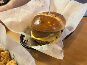 Bilbo-Q Burger  at Wizard Burger in Albany