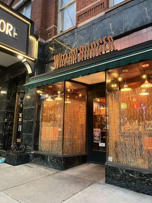 Front entrance   at Wizard Burger in Albany