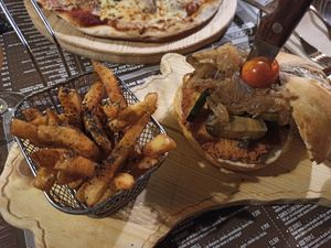 Turqueta burger + chips at Temptations in Menorca