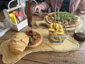 Vegan pizza and burger   at Temptations in Menorca
