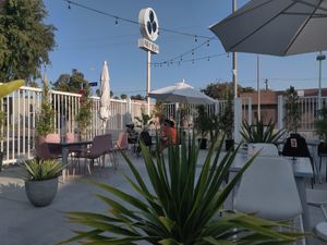 Patio at Party Beer Co in Los Angeles