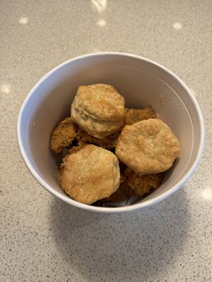 L bucket  #Veganuary at Herbie Butcher's Fried Chicken in Minneapolis