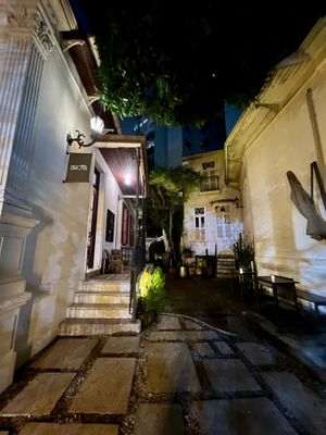 Entrance  at Brota in Rio De Janeiro