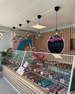 Happy Donuts at Happy Donuts in Bergen