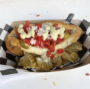 When they were first starting, at the vegan festival! No toppings that time but the link was the same and the dressing was delicious. at Perro Rojo in Guadalajara