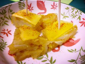 Pincho de tortilla at O Viso Ecovillage in Ourol
