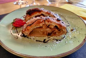 Strudel 💚 at O Viso Ecovillage in Ourol