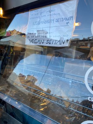 Vetrina at Uapami in Krakow