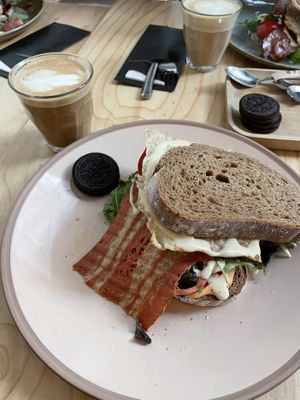 VeganBLT  at Blossom in Leiden