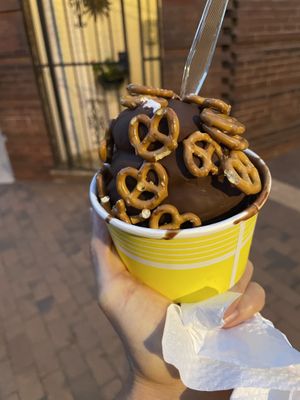   at Simons Says Dip This in Durham