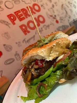 Vegan lentil-carrot burguer with coconut cheese at Perro Rojo in Guadalajara