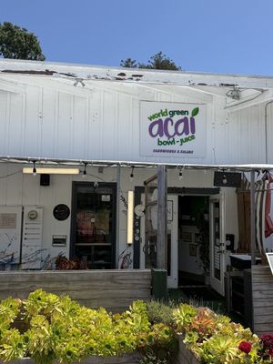 Exterior  at World Green Acai Bowl in Larkspur