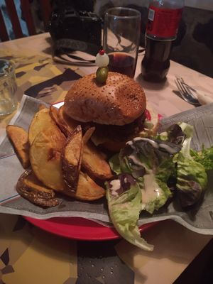 Classic vinyl burger (vegan) at Vinyl in Clermont-ferrand