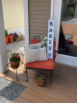 Curb appeal at New Moon Vegan in Batavia