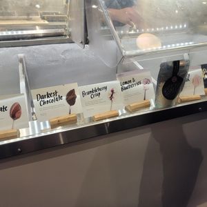  at Jeni's Ice Creams - North Wells in Chicago