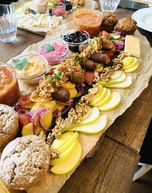 Vegan Brunch at OIS.IN.AN in Vienna