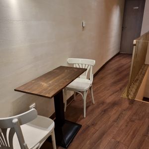 Indoor #Veganuary at OIS.IN.AN in Vienna