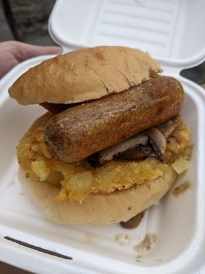 Vegan links sausage, mushroom and hash browns at Preacher's Patisserie in Edinburgh