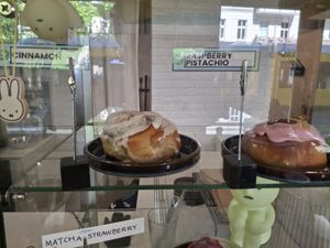 All Rolls vegan at Calm Coffee in Berlin