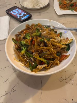 Drunken noodle- vegan style  at Thai Cafe in Temple