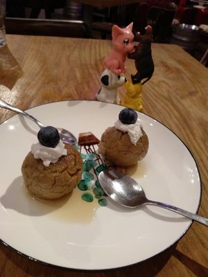 Postre at Dinamita Perfumada in Madrid