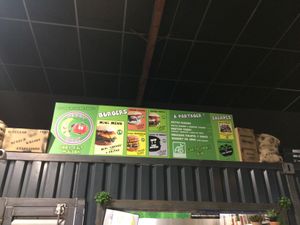 Menu  at Veggy Box in La Garde