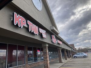 Exterior and parking  at Kp Thai Street Food in Willoughby
